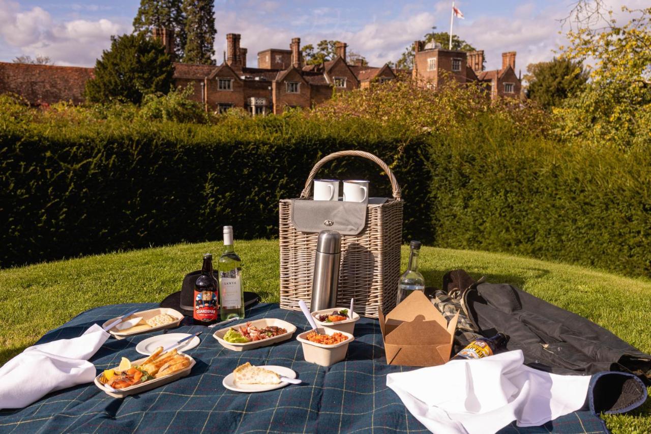 Hotel Great Fosters - Near Windsor Egham Exteriér fotografie