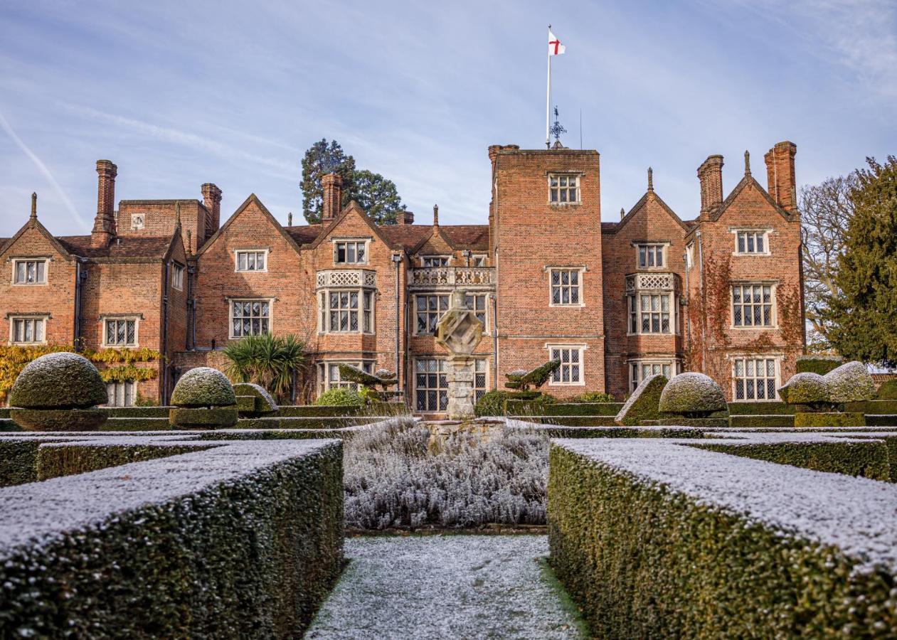 Hotel Great Fosters - Near Windsor Egham Exteriér fotografie